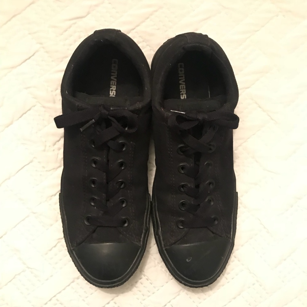 Chuck Taylor All Star  - Black Converse Low Top